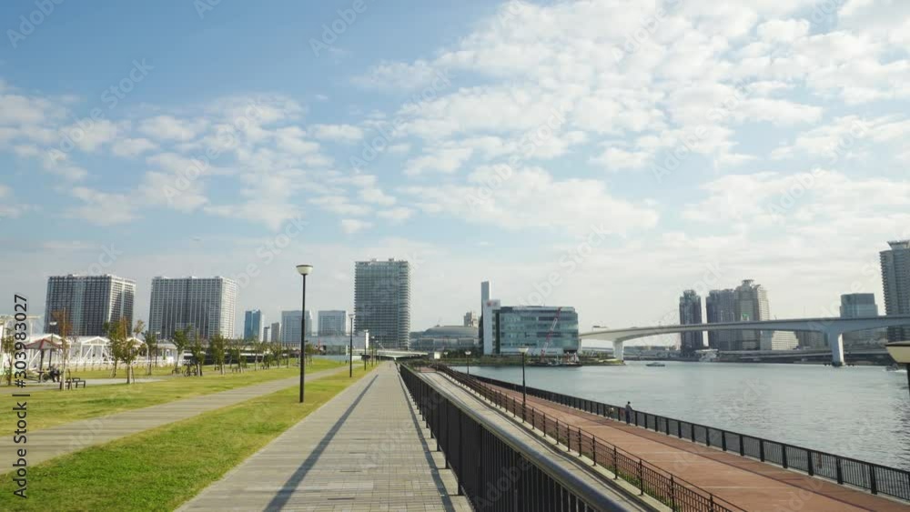 東京ウォーターフロントの風景 歩き撮り+右パーン 東京ウォーターフロントの風景 歩き撮り+右パーン