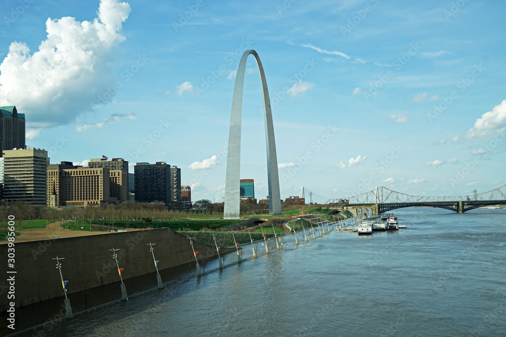 Exterior architecture and design of The Gateway Arch monument ,The tallest stainless steel arch located in St.Louis -Missouri ,United states