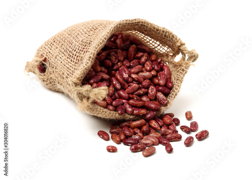 Red Beans stock photoï¼Œkidney bean on white background. © zcy