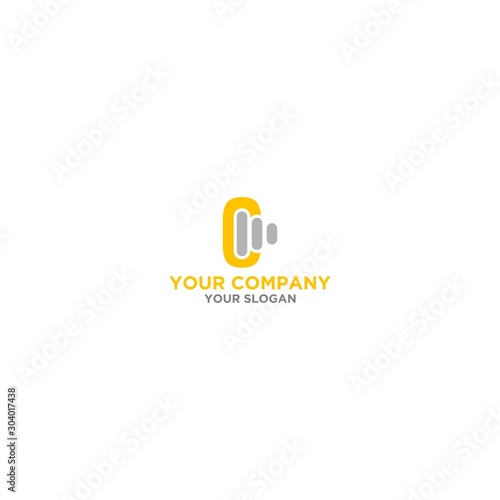 c sound pulse logo design vector