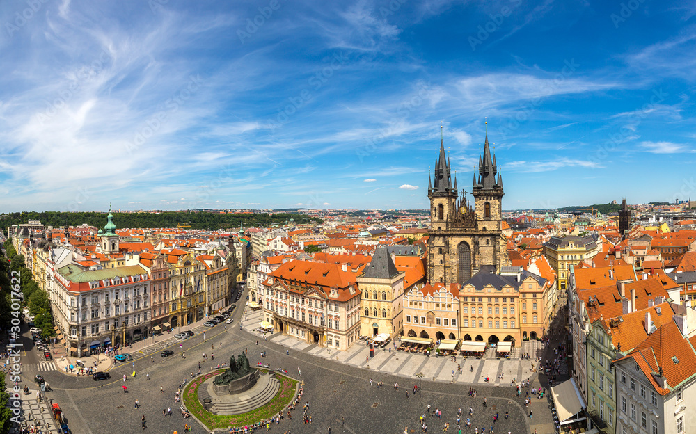 Fototapeta premium Old Town square in Prague