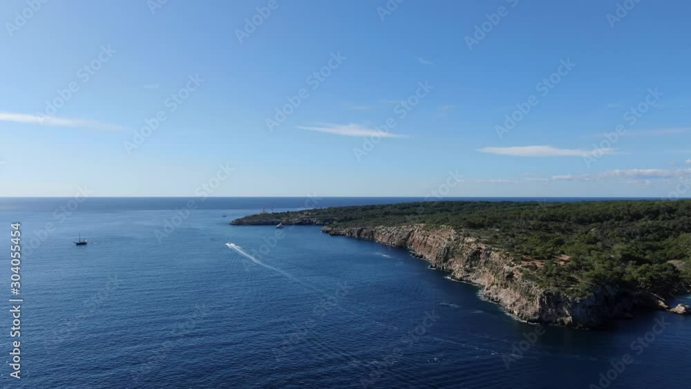 vista aerea de la costa de Mallorca con el vistas sobre el horizonte concepto de vacaciones y disfrutar vista aerea de la costa de Mallorca con el vistas sobre el horizonte concepto de vacaciones y disfrutar