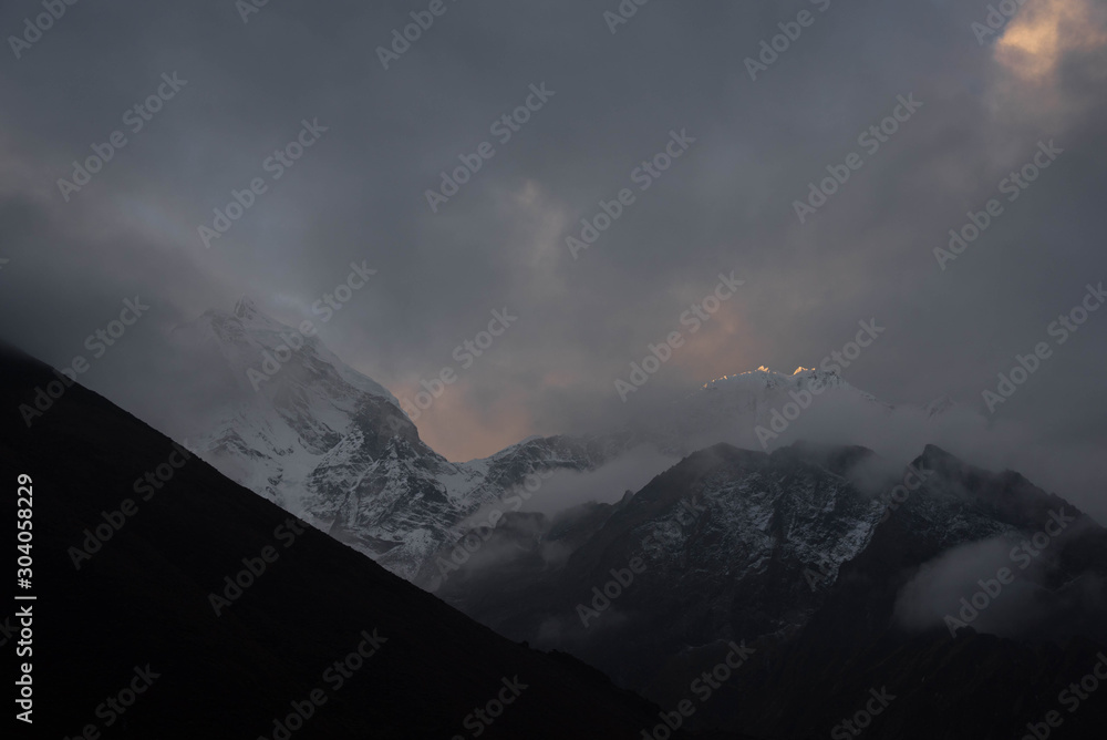 Fototapeta Sunset in mountains