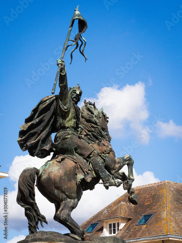 Φωτογραφία Statue of William the Conqueror, Falaise, Normandy, France