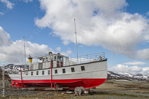 Ausflugsschiff Bitihorn in Winterruhe photo