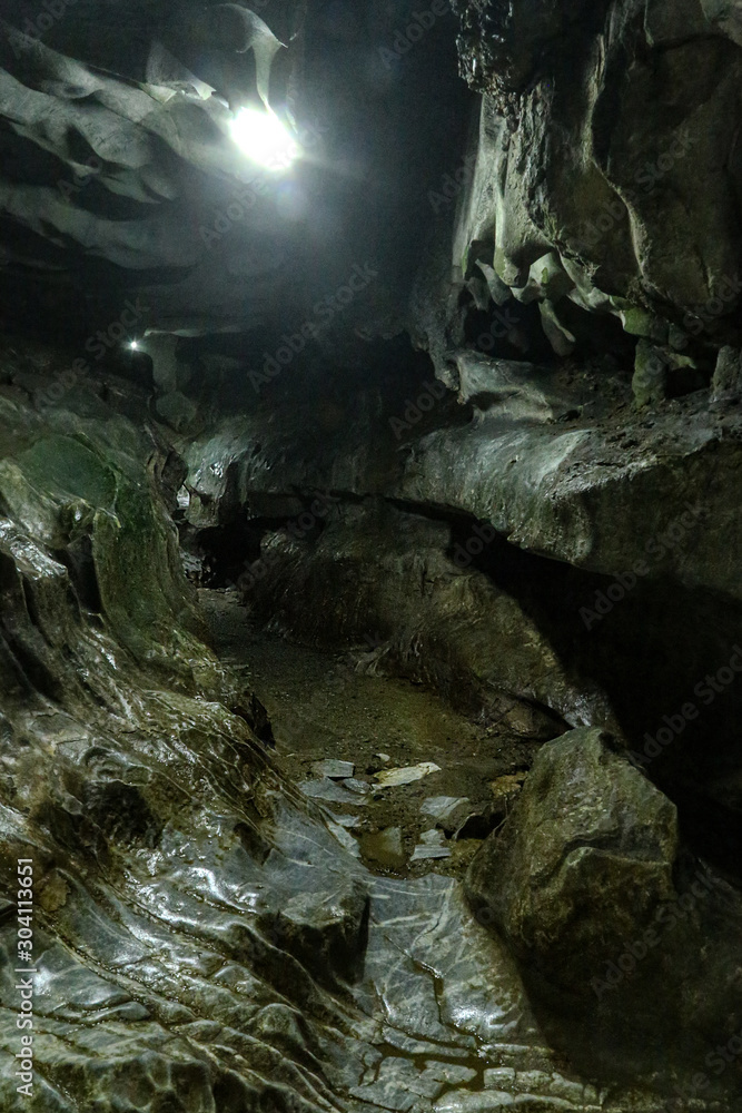 Fototapeta inside cave 