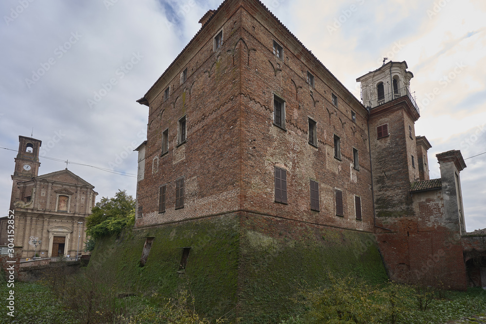 Castello di Moretta (Cn)  - Italy