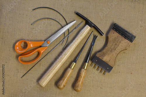 Photos outils du tapissier