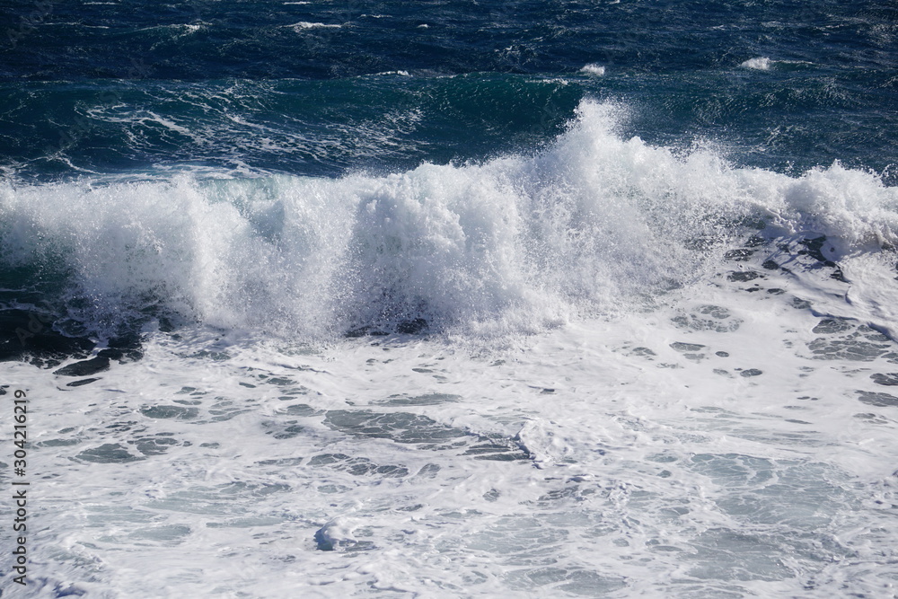 Fototapeta premium waves on the beach
