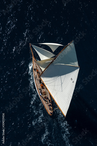 Fotografie French Riviera -Tuiga sail race straight above aerial view in St -Tropez