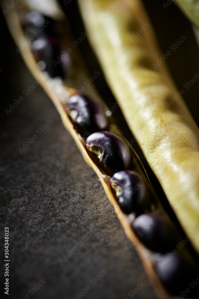 Bean pod Bean pod