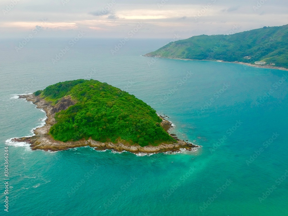 island in the sea phuket 