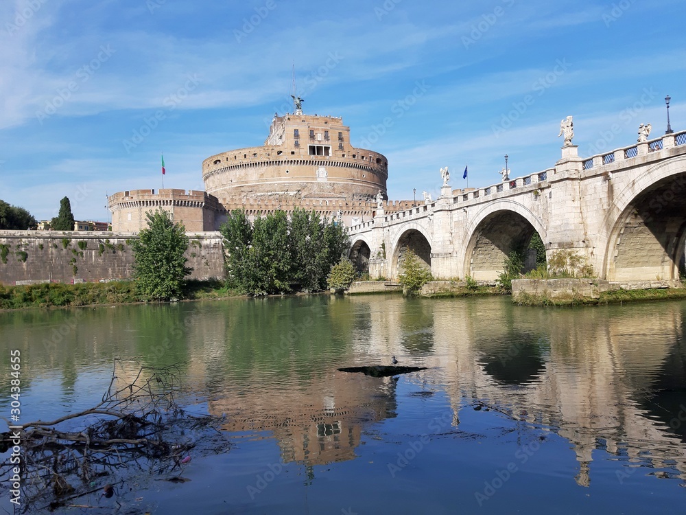 Roma - Castel Sant'Angelo dalla sponda del Tevere