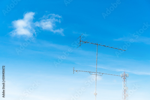 Background, bright sky, blue sky, comfortable with antennas, radio towers, telephone network antennas