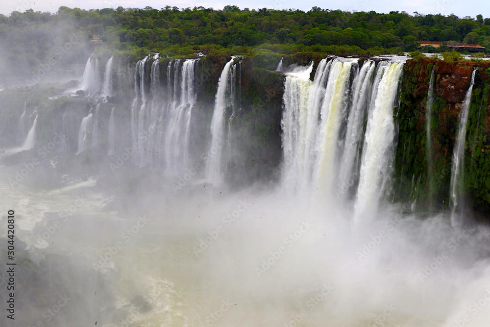 Iguazu Falls - Iguazú National Park, Paraná, Brazil, Argentina Iguazu Falls - Iguazú National Park, Paraná, Brazil, Argentina