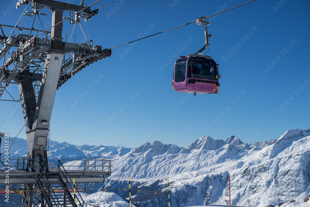 lift ski in ski resorts