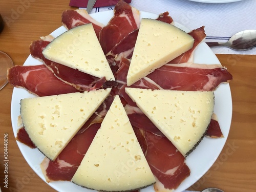 jamón y queso