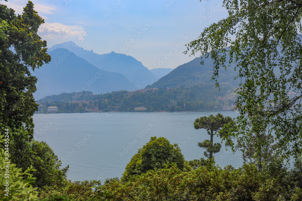 Italie - Tremezzo - Vue sur le lac de Côme