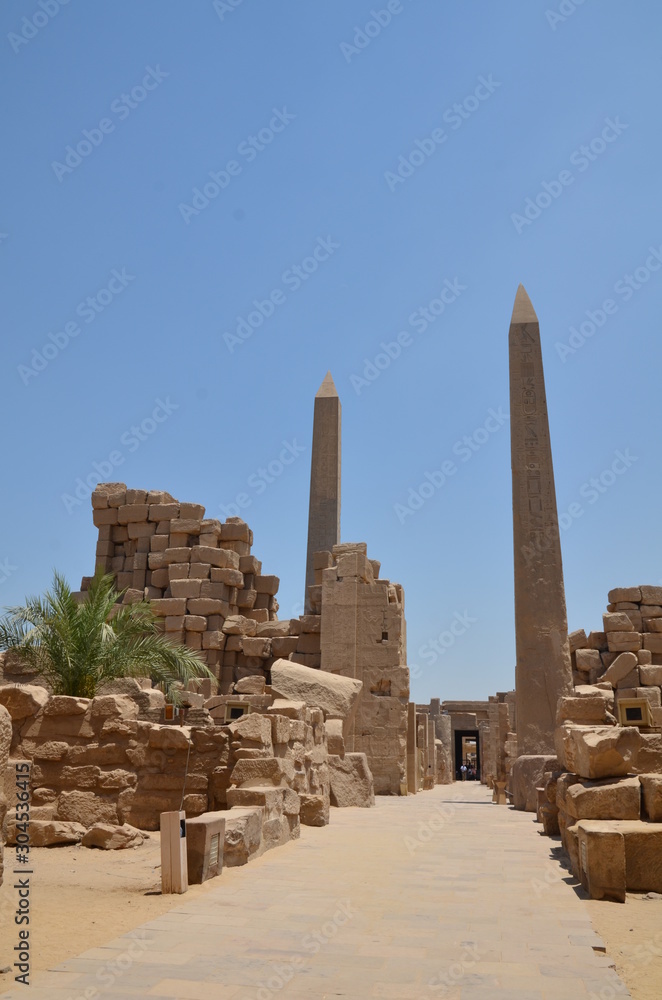 OBÉLISQUES TEMPLE DE KARNAK LOUXOR EGYPTE