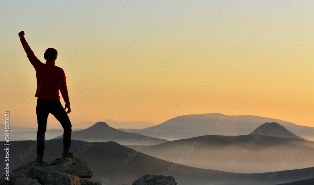 Fototapeta premium The Man Watching the Sunset