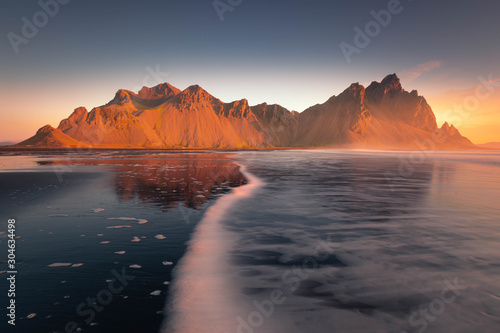 View to the Vestrahorn mountain from the Stokksnes beach, Iceland.  © Jorge Argazkiak
