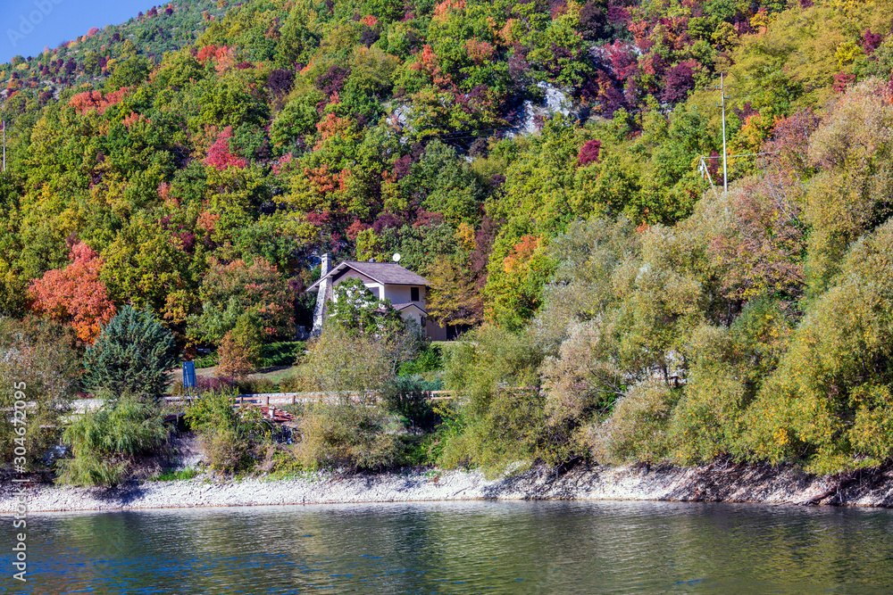 Fototapeta premium Lake Scanno in Abruzzo in L'Aquila, a beautiful landscape
