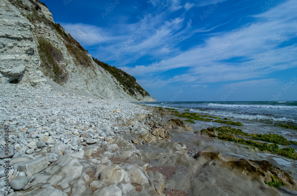 White rocks of Byala. Science has shown that these rocks are the result of a space cataclysm that dates back to 65 million years ago, at the time of the extinction of dinosaurs on earth. Byala resort White rocks of Byala. Science has shown that these rocks are the result of a space cataclysm that dates back to 65 million years ago, at the time of the extinction of dinosaurs on earth. Byala resort