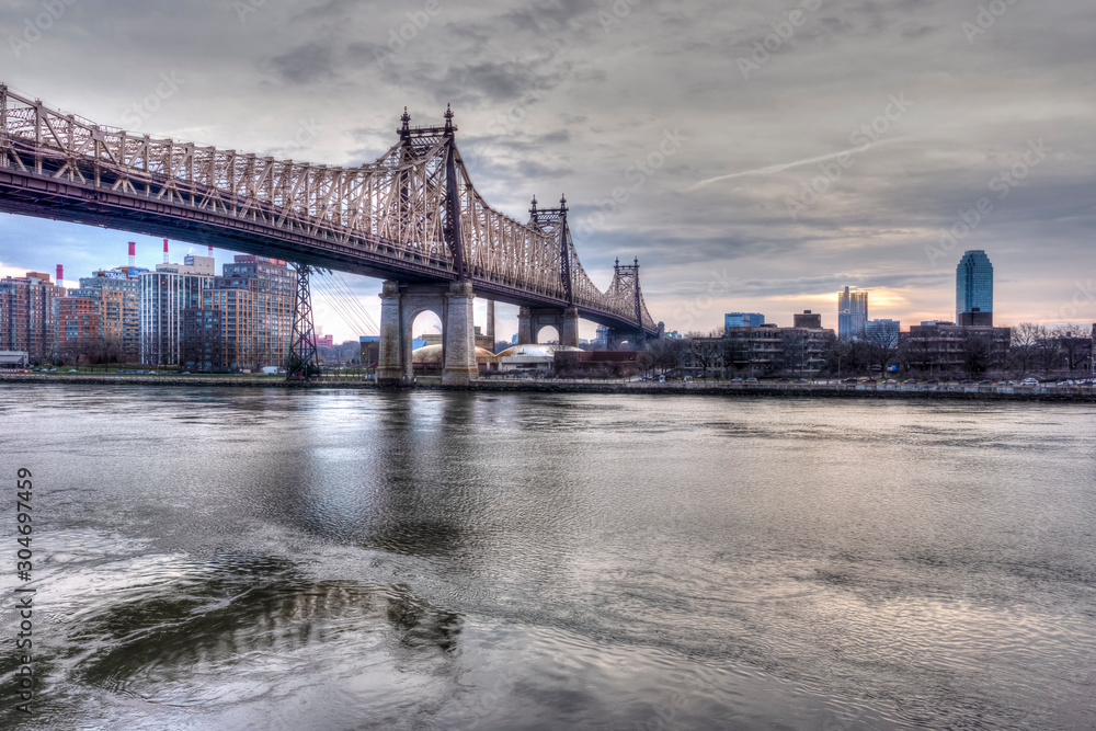 Brooklyn Bridge at sunrise