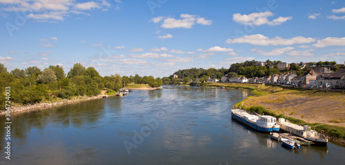 Bord de la Loire sous le ciel bleu de l Anjou. Maine et Loire en France