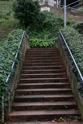 Fototapeta Naklejka Na Ścianę i Meble -  Stairs in an urban park