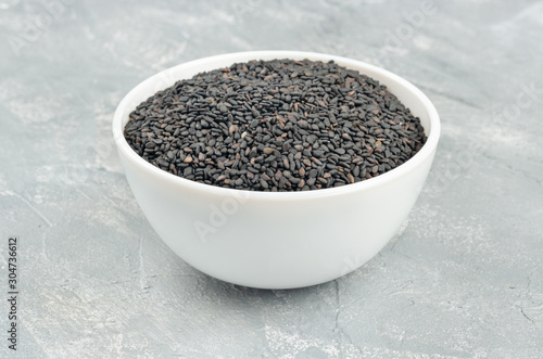 Black sesame in bowl