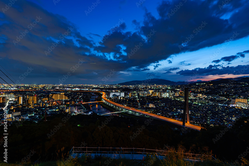 Obraz premium 大阪府池田市五月山の秀望台からの眺望