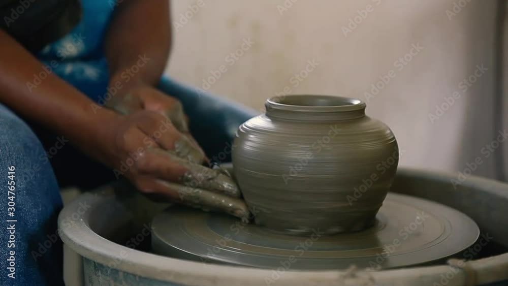 Clay molding techniques Clay molding techniques