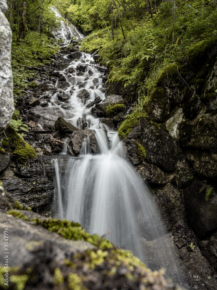 Obraz premium Waterfall in Interlaken
