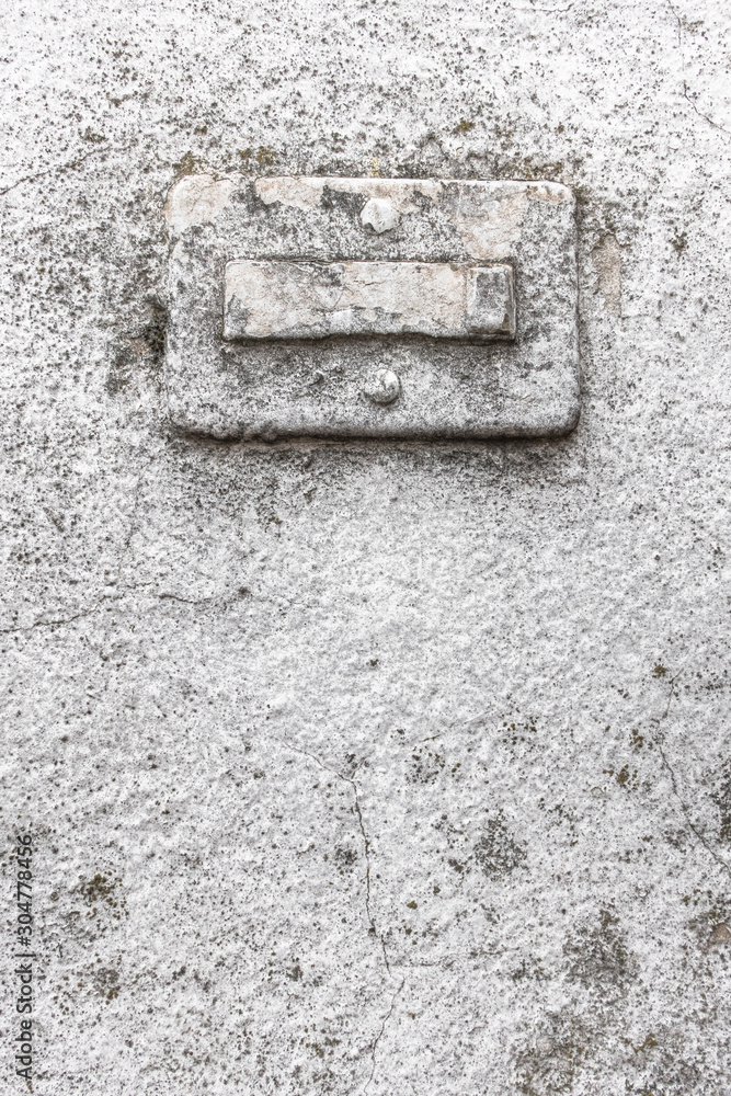 Broken doorbell Broken doorbell
