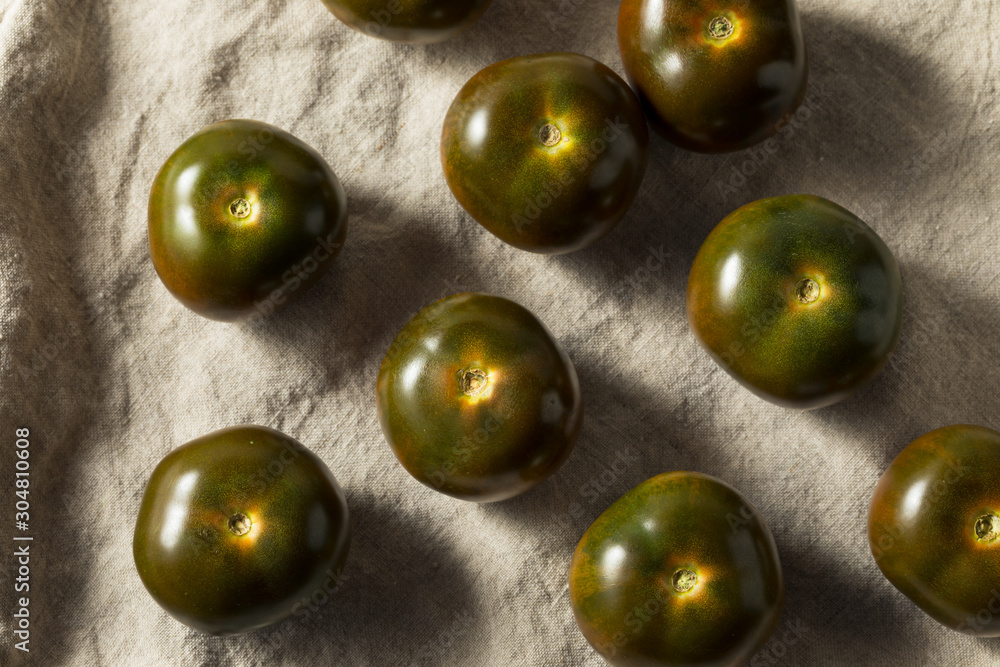 Raw Brown Organic Kumato Tomatoes Raw Brown Organic Kumato Tomatoes