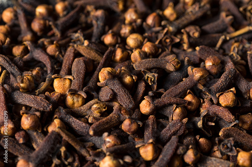 Dry Organic Clove Spice