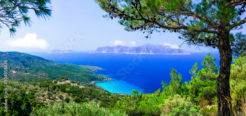 Fototapeta Naklejka Na Ścianę i Meble -  Amazing idyllic nature of beautiful Samos island,  Greece