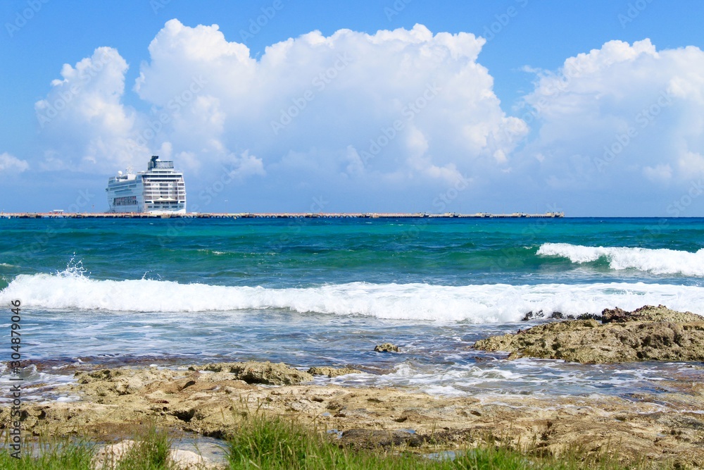 Mahahual, cruceros, mahahual beach. playa mahahual, costa maya.
