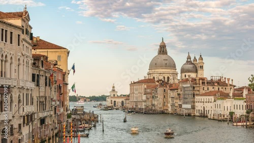 Venice Italy time lapse 4K, city skyline timelapse at Grand Canal