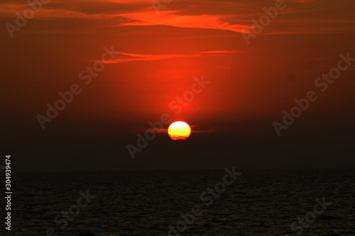 Fototapeta Naklejka Na Ścianę i Meble -  Sunset over the beautiful Sea