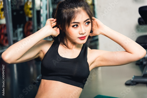 Happy young beautiful woman lifestyle sport portrait training workout exercise cardio