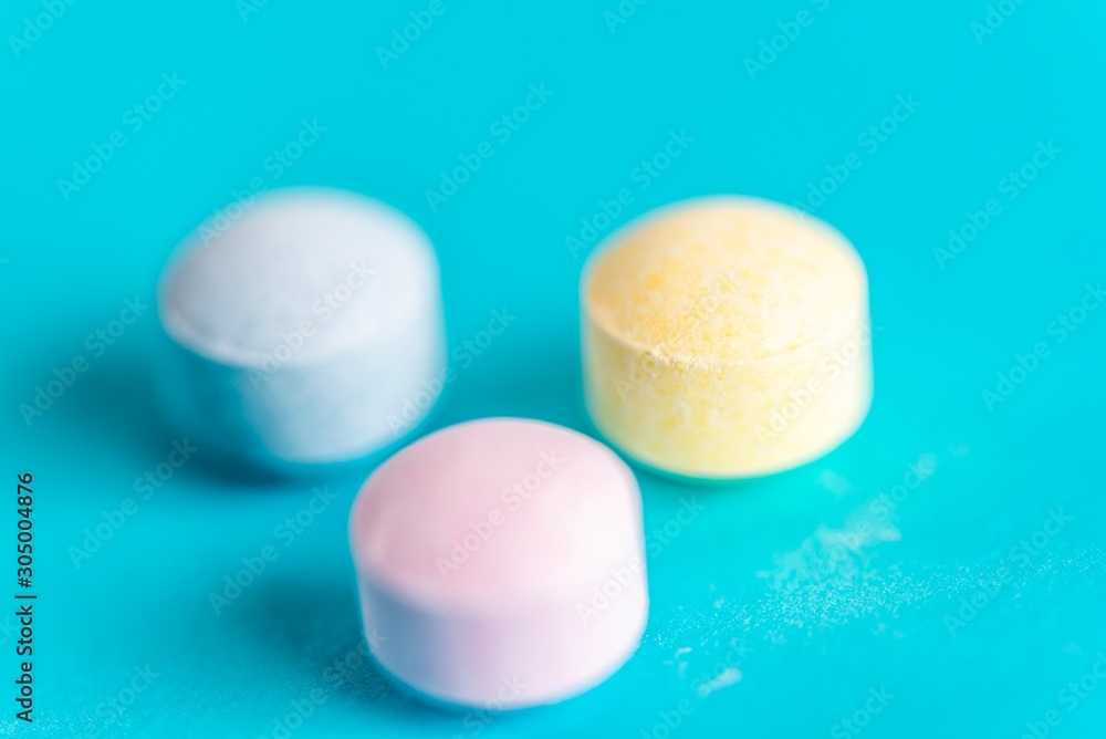 ビタミン剤のようなラムネ菓子 ビタミン剤のようなラムネ菓子