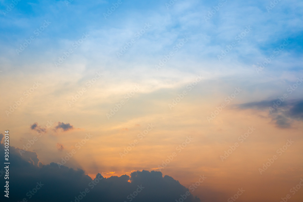 Obraz premium sunset in mountains