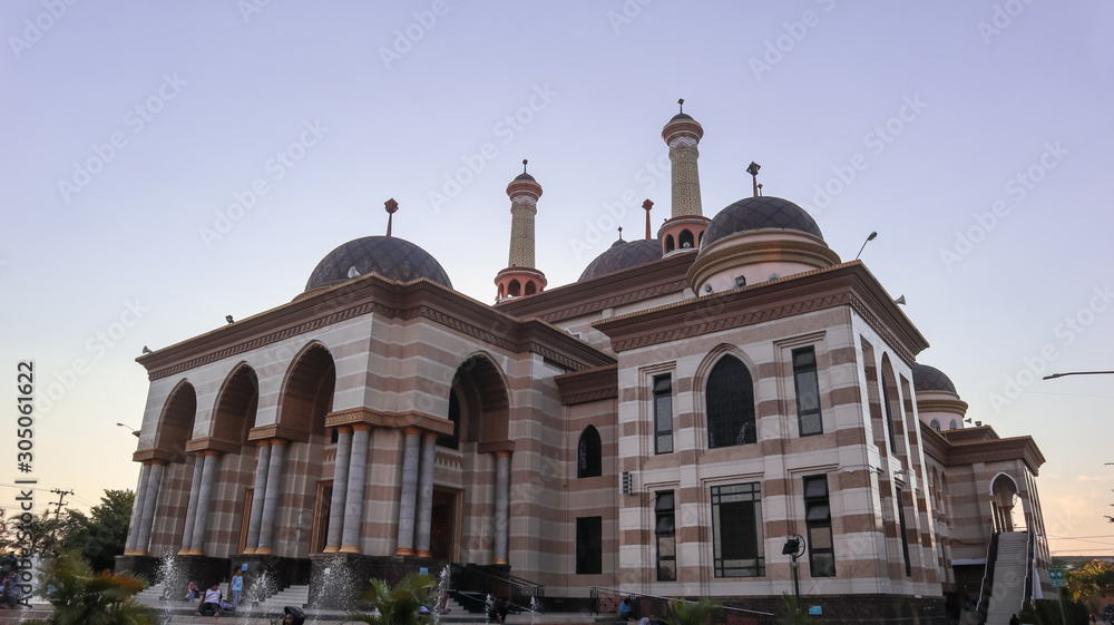 Mosque with beautiful shapes with blue sky