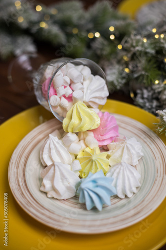 Wallpaper Mural new year decor Torontodigital.ca