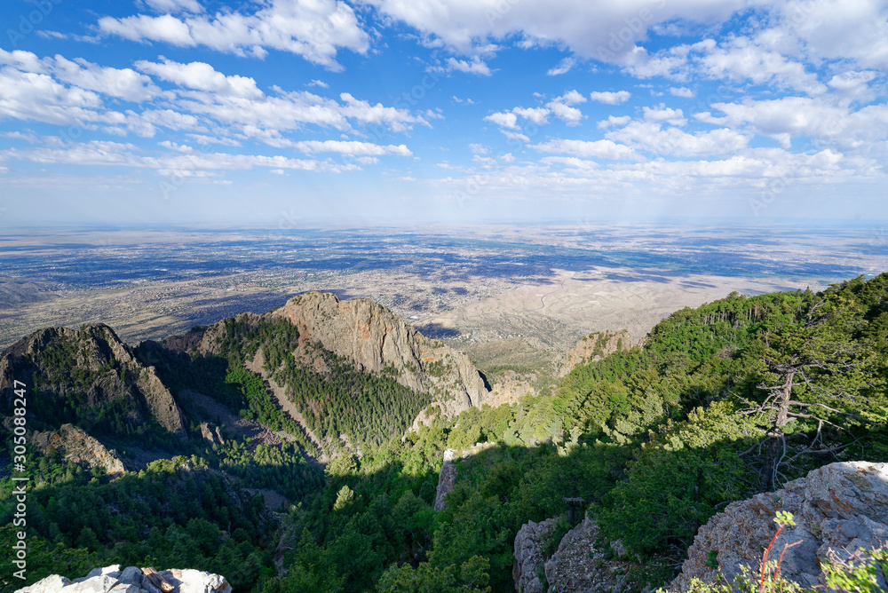 Fototapeta premium Overlooking Albuquerque from Sandia Crest
