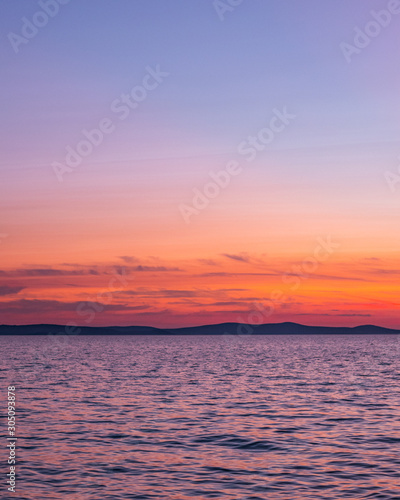 Sonnnenuntergang am Meer in Kroatien © Marco