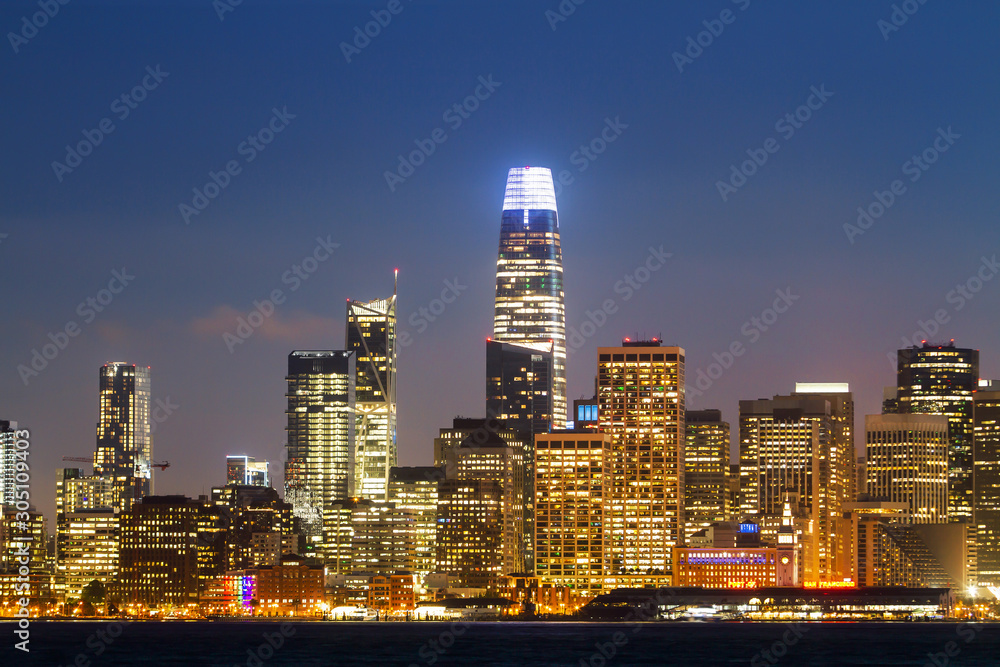 Fototapeta premium Modern San Fran wallpaper
