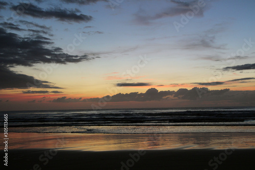 sun rising and the sea © Samanta